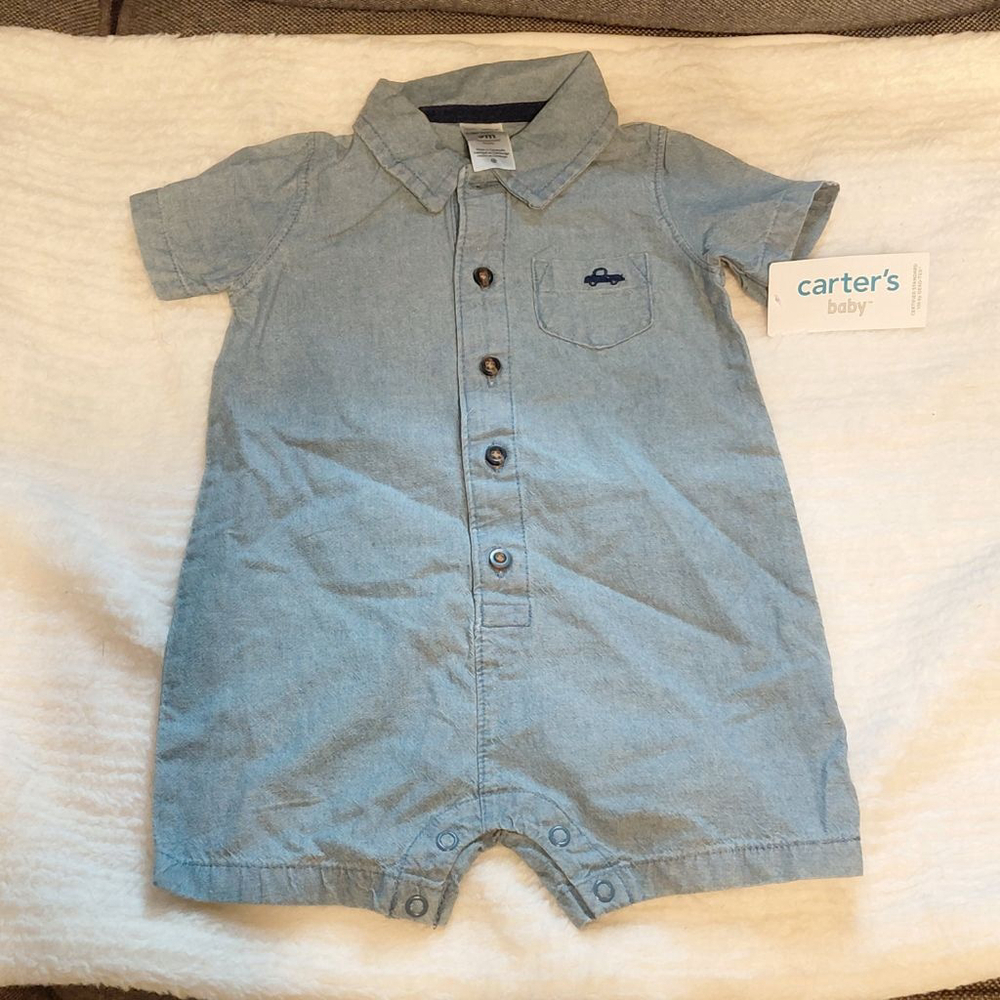 Baby Boy Carter's Light Blue Bodysuit Romper 9 Months with Navy Car